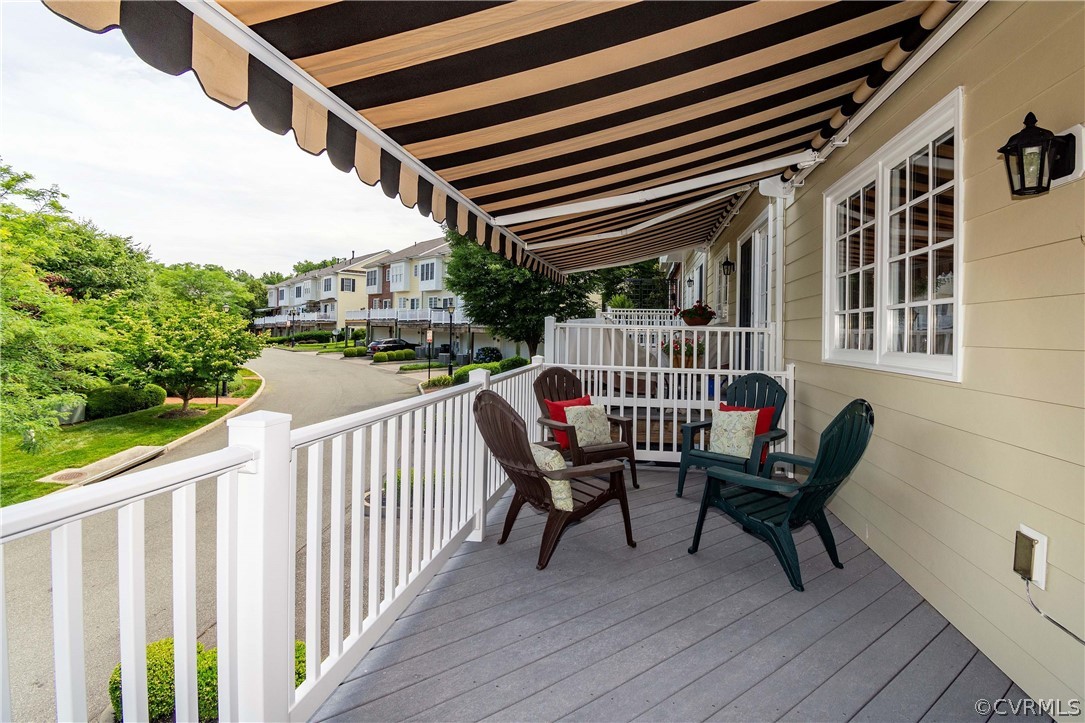 1122 Hyde Lane Henrico, VA 23229 - Photo 39 of 50 a view of balcony and deck
