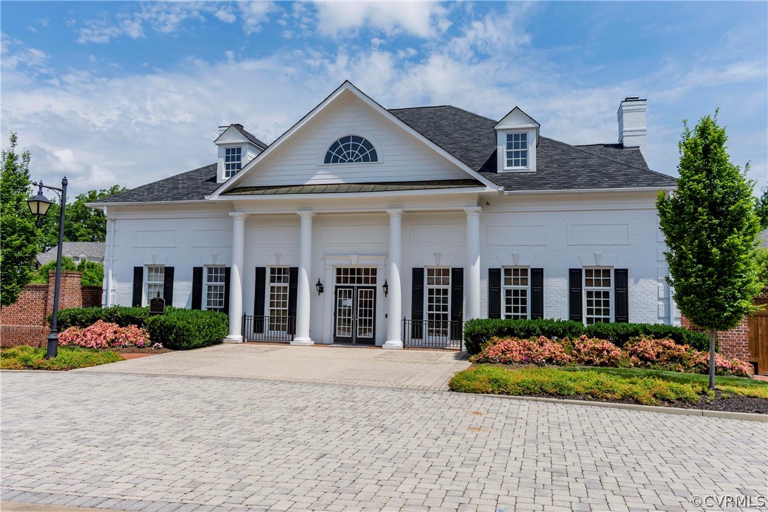 1122 Hyde Lane Henrico, VA 23229 - Photo 43 of 50 front view of a house with a yard