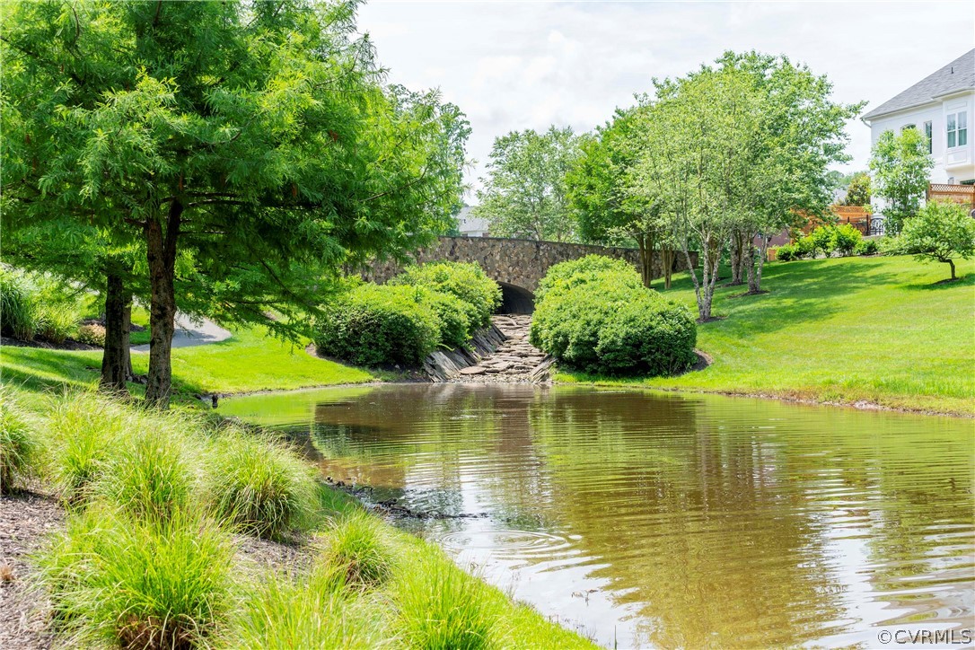 1122 Hyde Lane Henrico, VA 23229 - Photo 44 of 50 a view of an ocean with a house