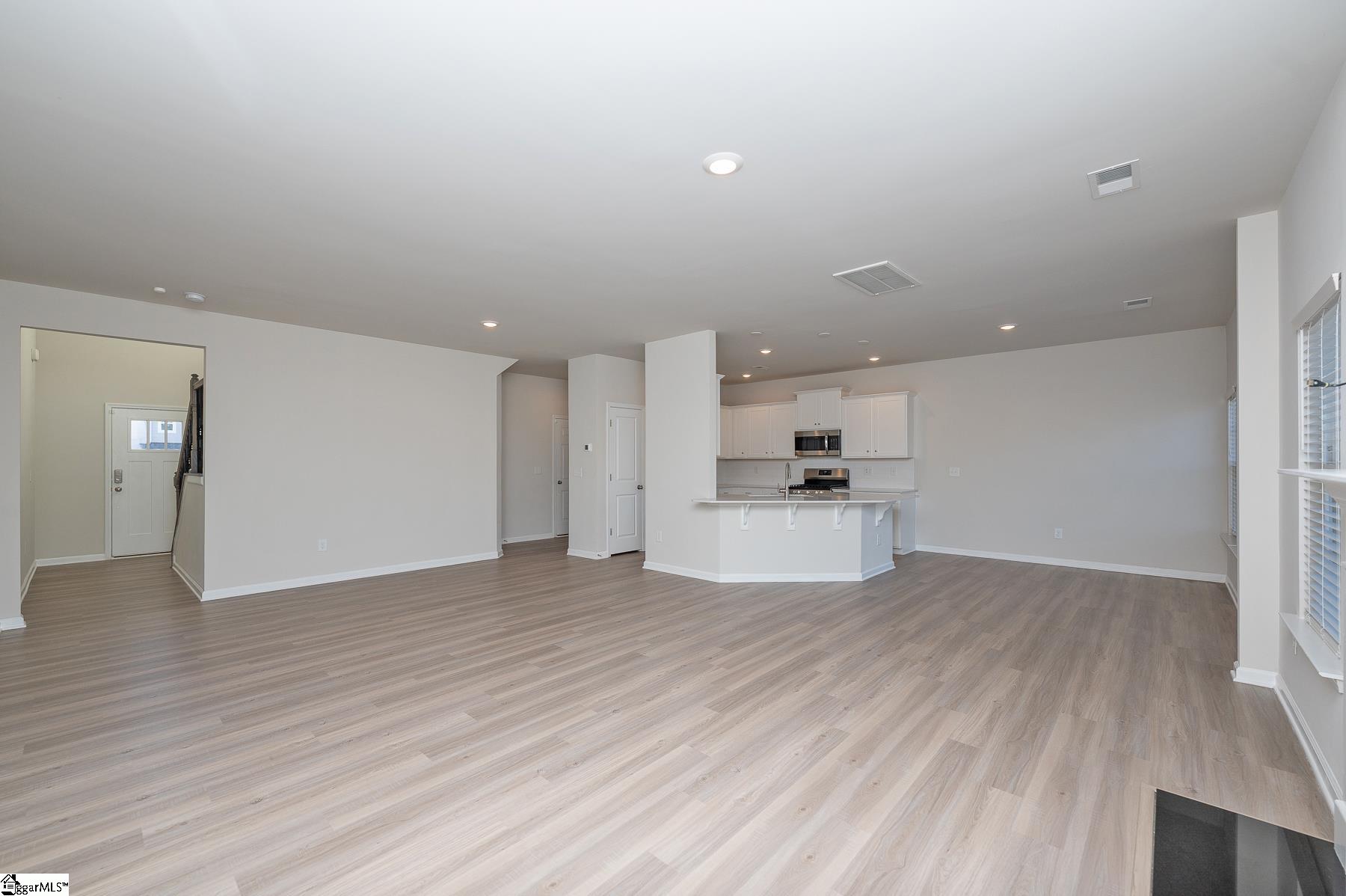 117 Magnolia Street Reidville, SC 29388 - Photo 4 of 23