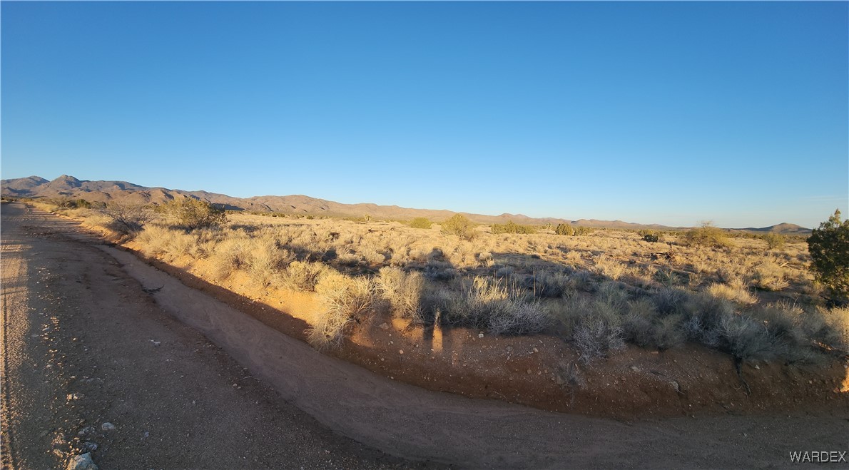 34 South Wagon Trail Road Yucca, AZ 86438 - Photo 9 of 18 Lot