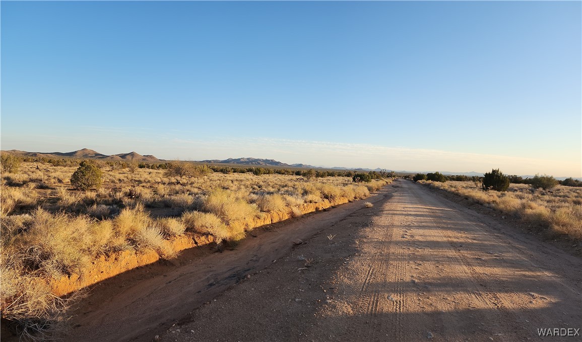 34 South Wagon Trail Road Yucca, AZ 86438 - Photo 10 of 18 Lot
