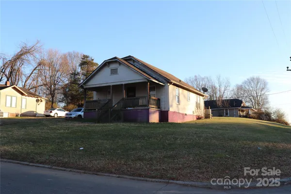 $1,865,000 | 2028 Kennedy Drive, Unit 157, Statesville, NC 28677