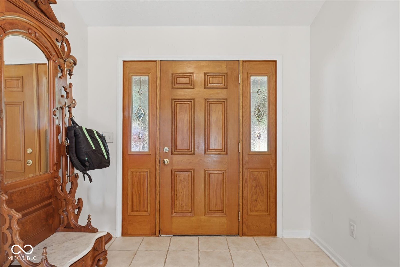 449 East McKay Road Shelbyville, IN 46176 - Photo 7 of 67