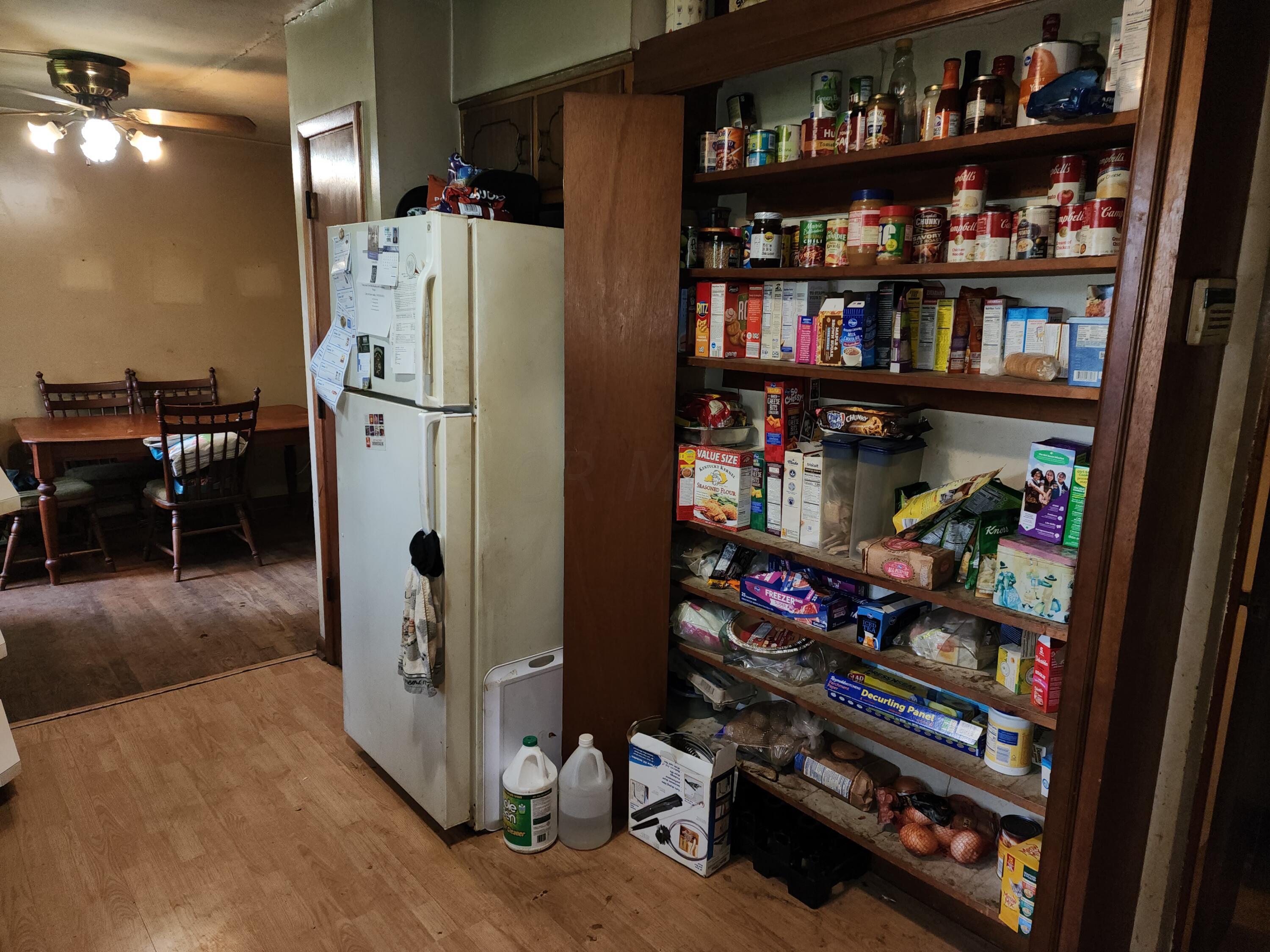 3908 South Section Line Road Delaware, OH 43015 - Photo 22 of 56 Pantry