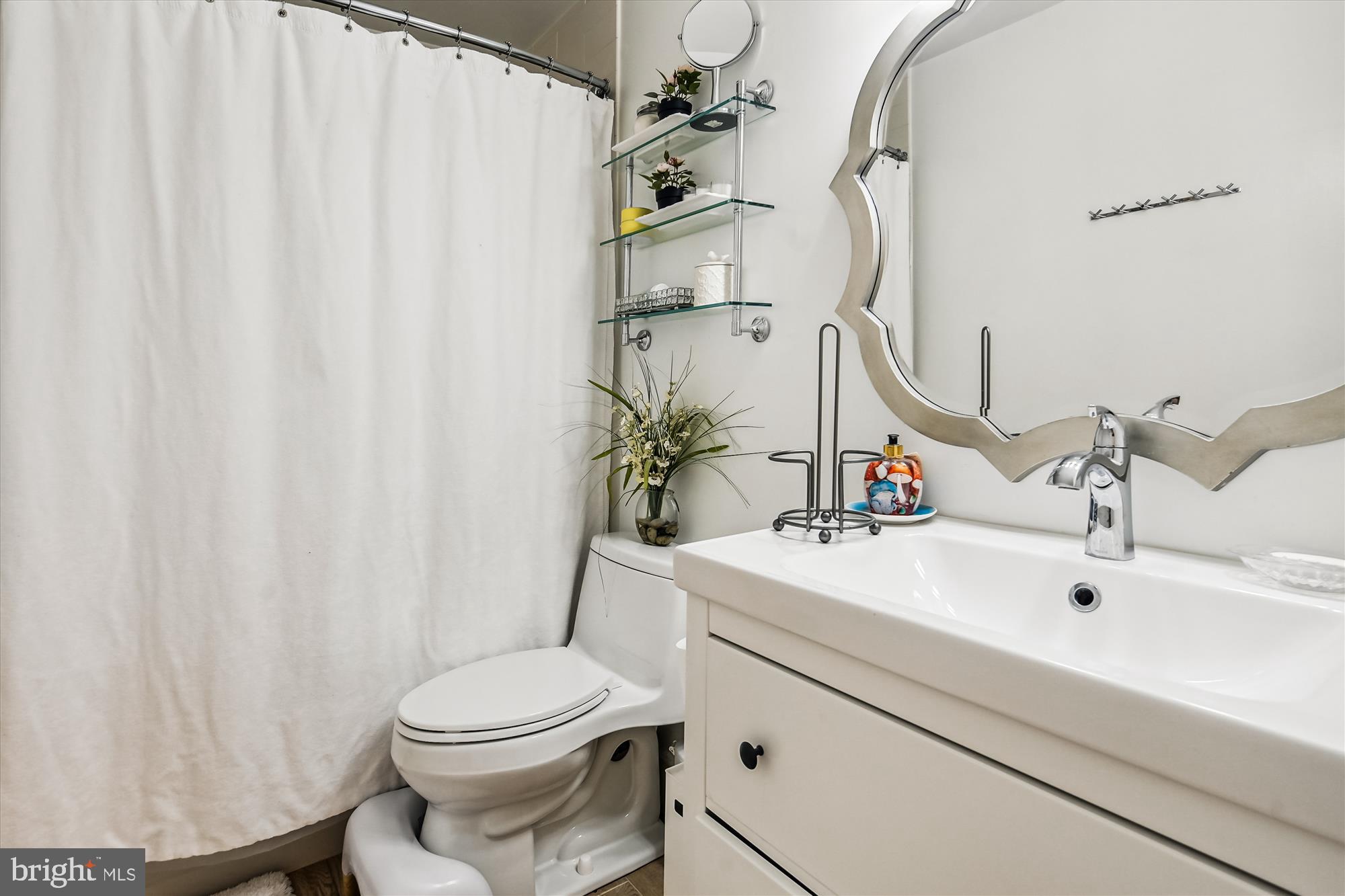 1990 Solaridge Court Reston, VA 20191 - Photo 35 of 53