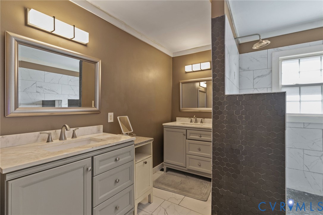 26701 Selma Road Jetersville, VA 23083 - Photo 12 of 35 Large Primary bath