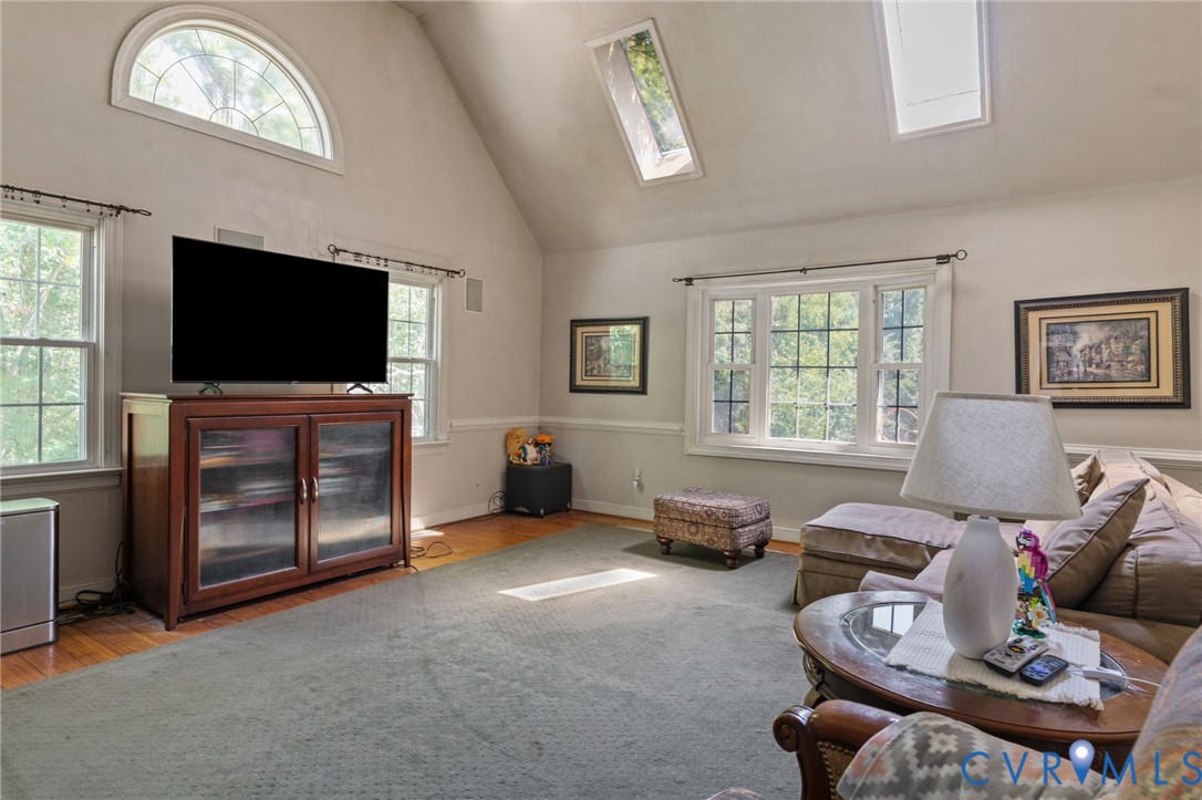 Spacious with a vaulted ceiling.