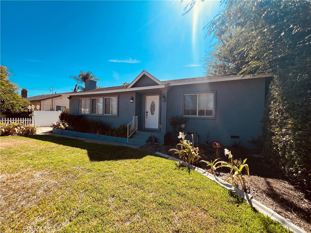 405 Fifth Avenue Arcadia, CA 91006 - Photo 5 of 18 a view of a house with swimming pool and sitting area