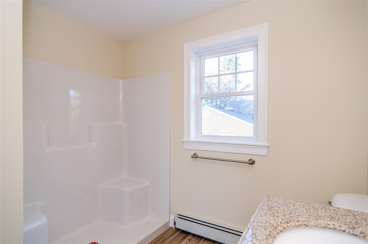 19 Roberts Road Dover, NH 03820 - Photo 24 of 36