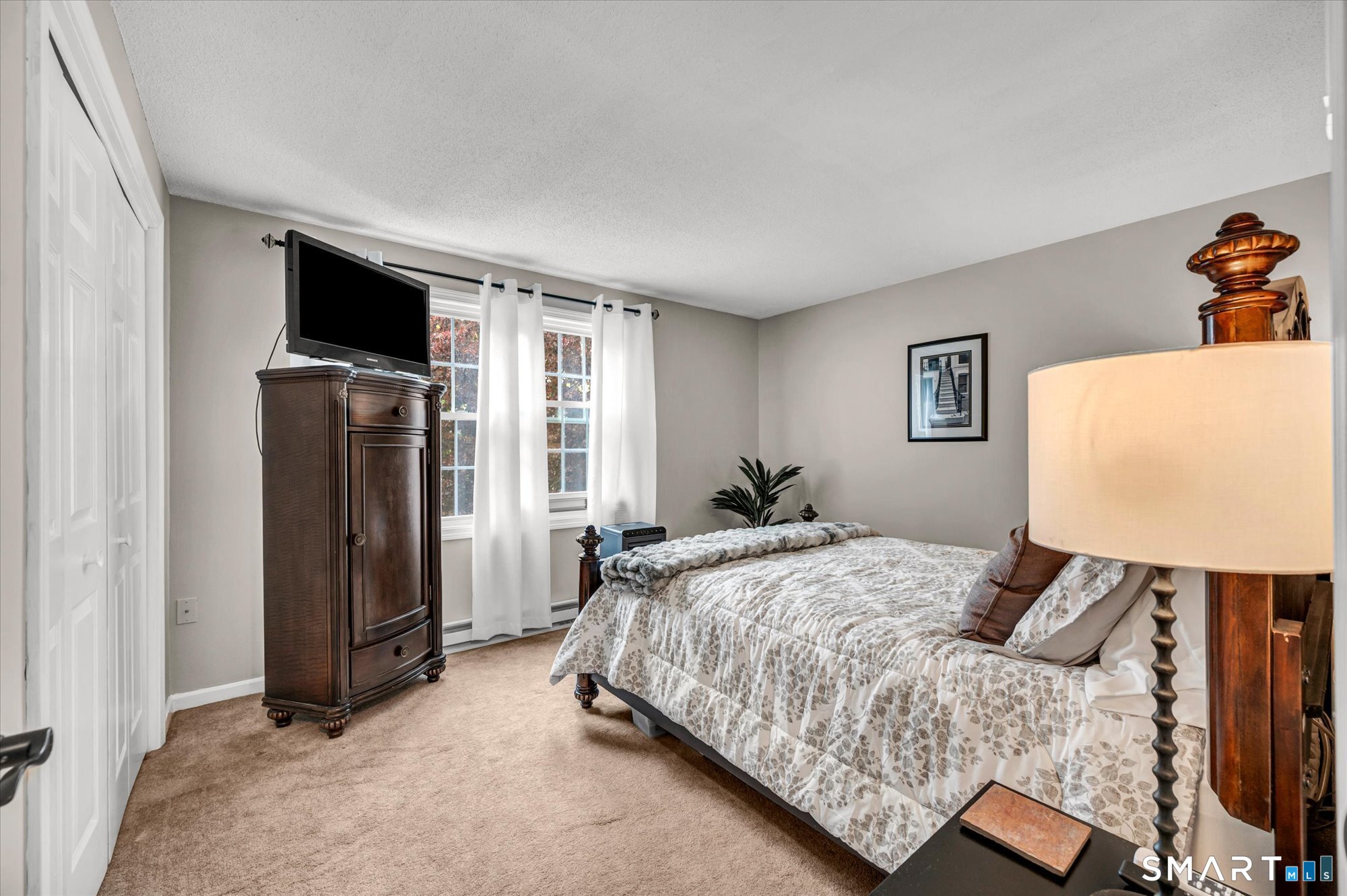 8 Countryside Lane, Unit 5 Middletown, CT 06457 - Photo 20 of 31 2nd bedroom