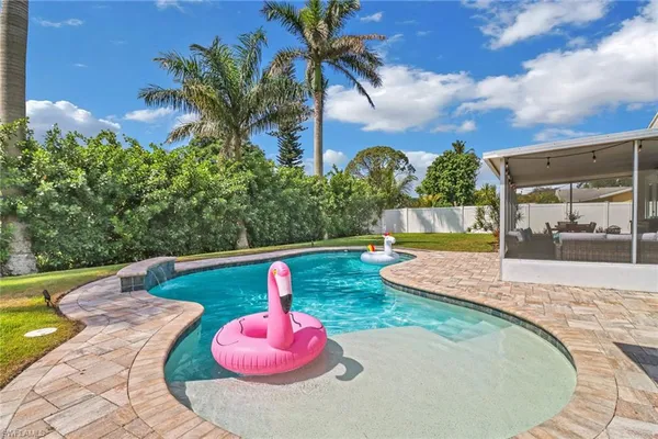 $9,500 | 2680 Longboat Drive, Naples, FL 34104