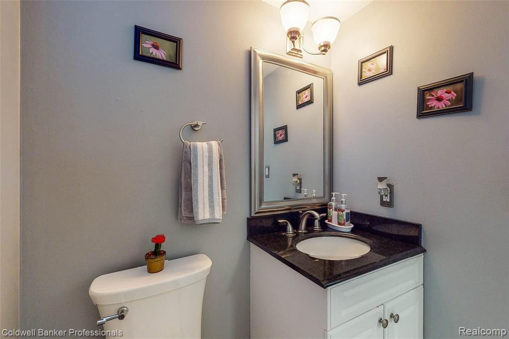 1617 Dancer Drive Rochester Hills, MI 48307 - Photo 21 of 43