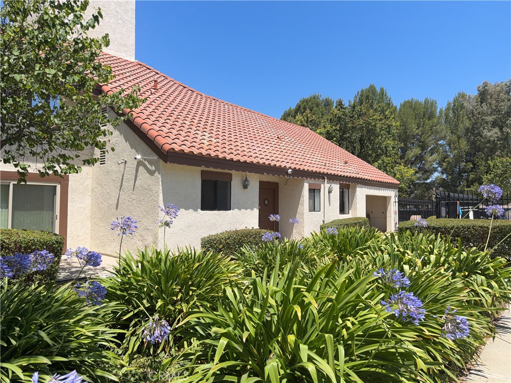 1712 Sinaloa Road, Unit 105 Simi Valley, CA 93065 - Photo 18 of 34