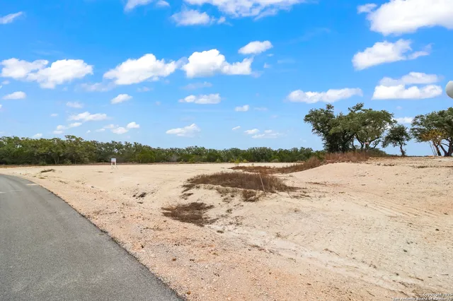 $199,000 | 1838 Paradise Parkway, Canyon Lake, TX 78133