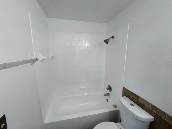 $1,100 | 833 Caribbean Drive, Unit B, Davenport, FL 33897