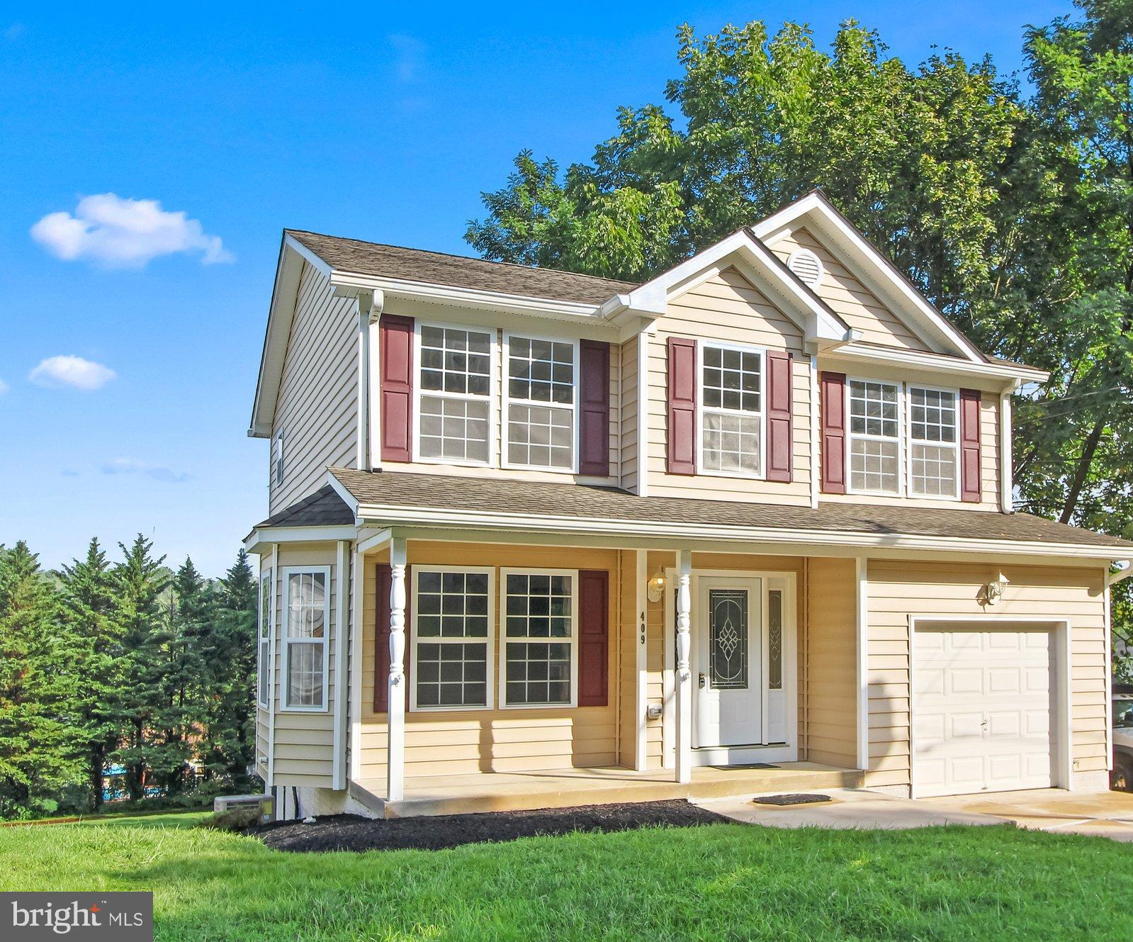 409 Chestnut Street Delta, PA 17314 - Photo 2 of 26 Gallery Image 2