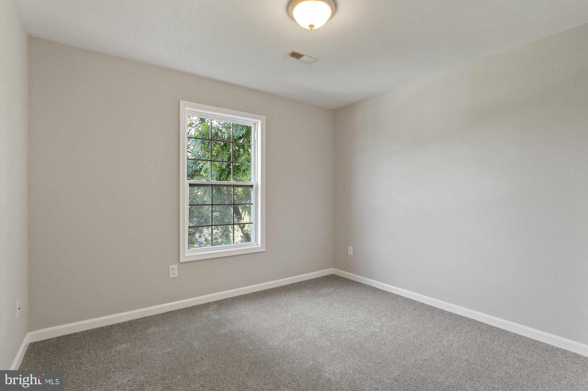 409 Chestnut Street Delta, PA 17314 - Photo 16 of 26 Gallery Image 16