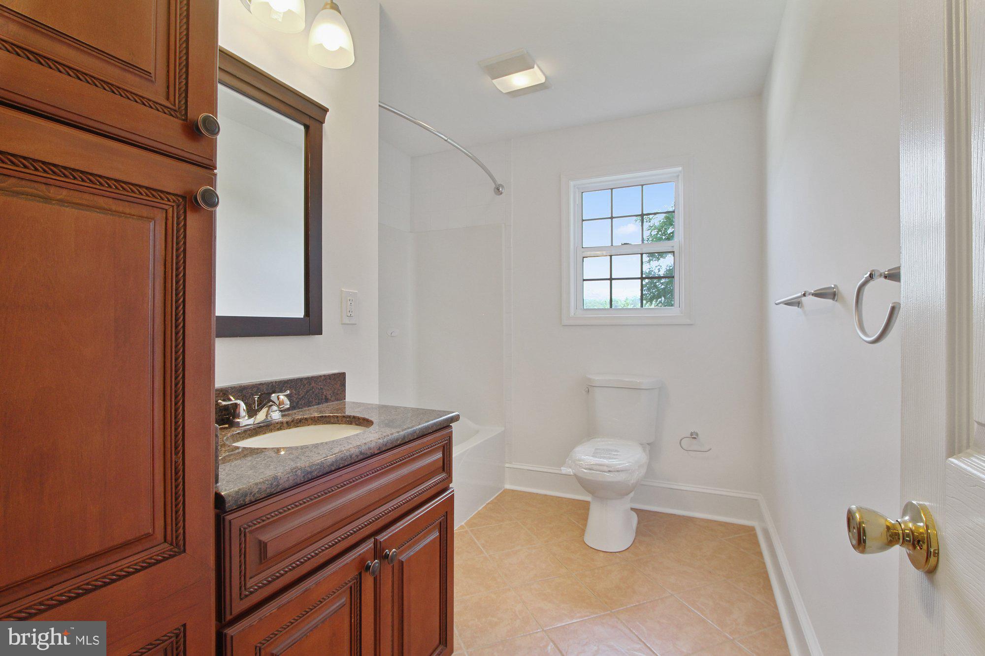 409 Chestnut Street Delta, PA 17314 - Photo 18 of 26 Gallery Image 18