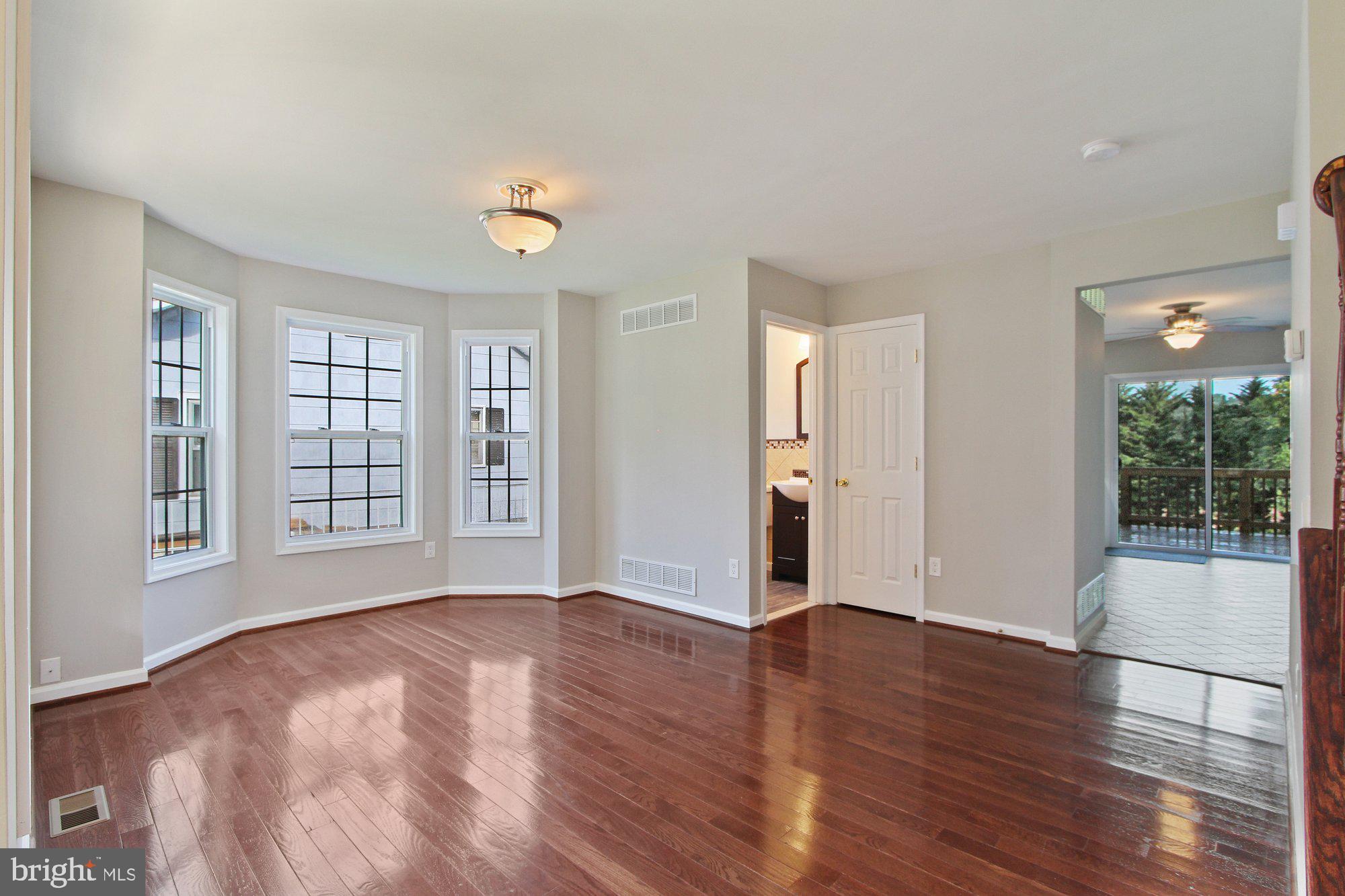 409 Chestnut Street Delta, PA 17314 - Photo 3 of 26 Gallery Image 3