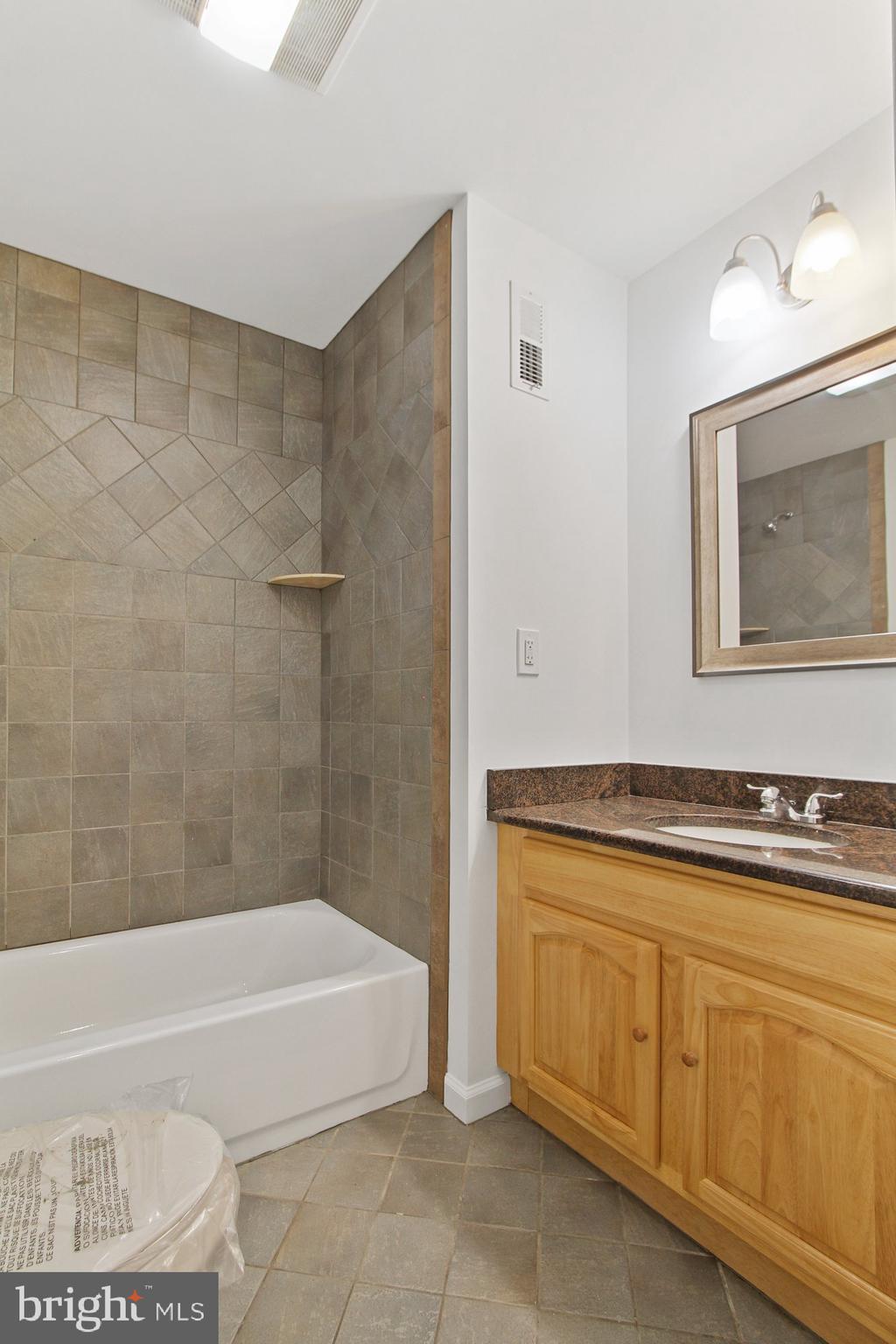 409 Chestnut Street Delta, PA 17314 - Photo 21 of 26 Gallery Image 21