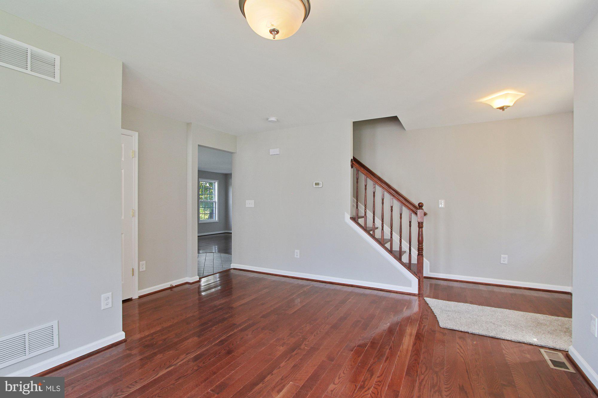 409 Chestnut Street Delta, PA 17314 - Photo 4 of 26 Gallery Image 4