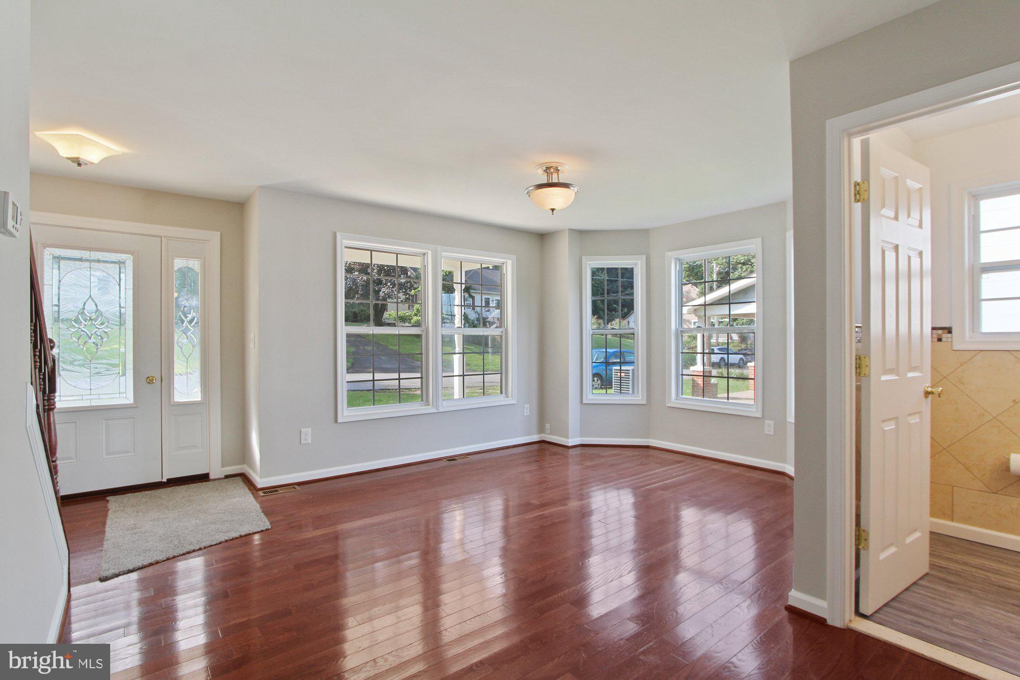 409 Chestnut Street Delta, PA 17314 - Photo 5 of 26 Gallery Image 5