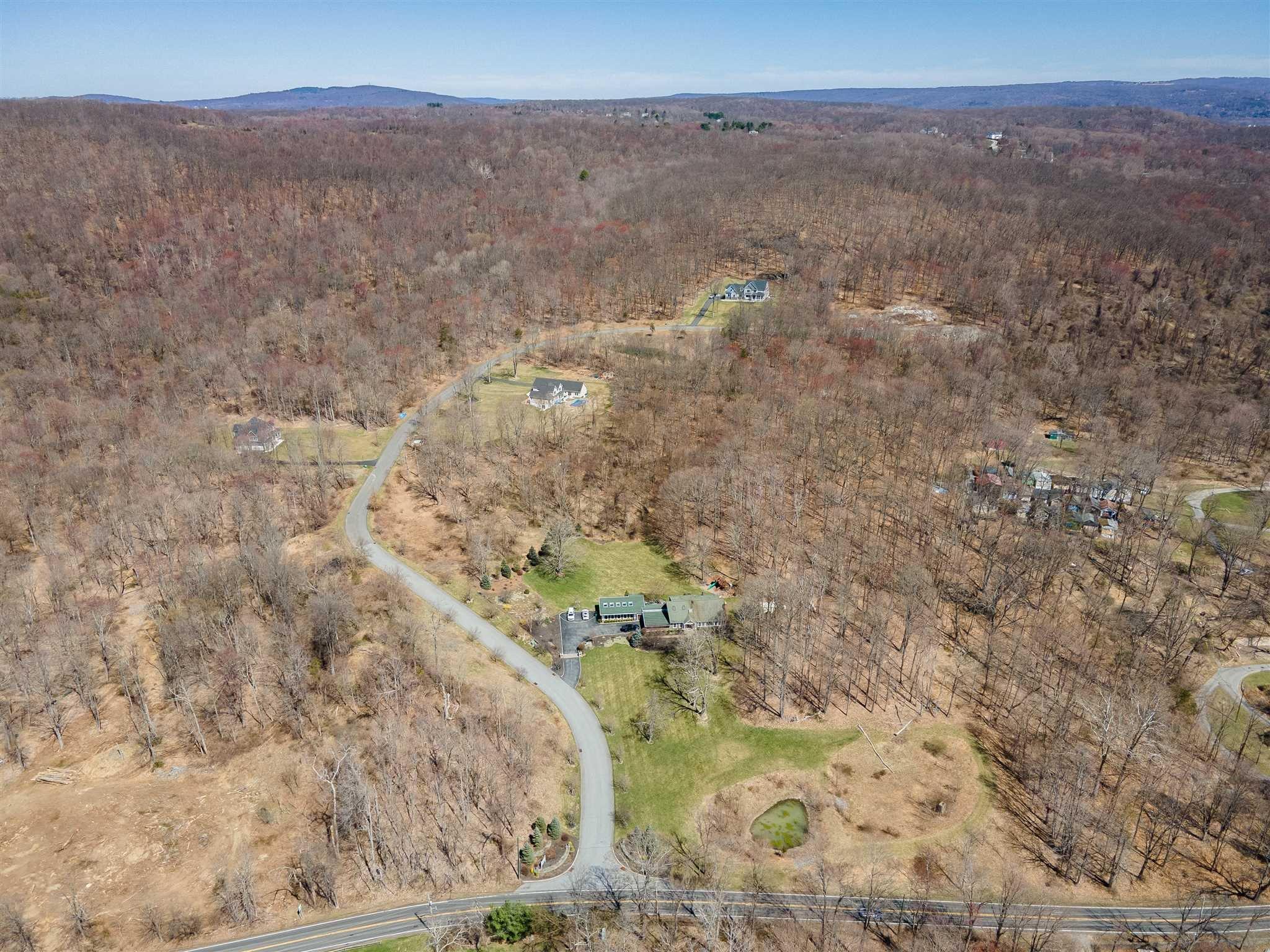 Stonecrest, Unit 11 Hopewell Junction, NY 12533 - Photo 10 of 18 a view of a dry yard