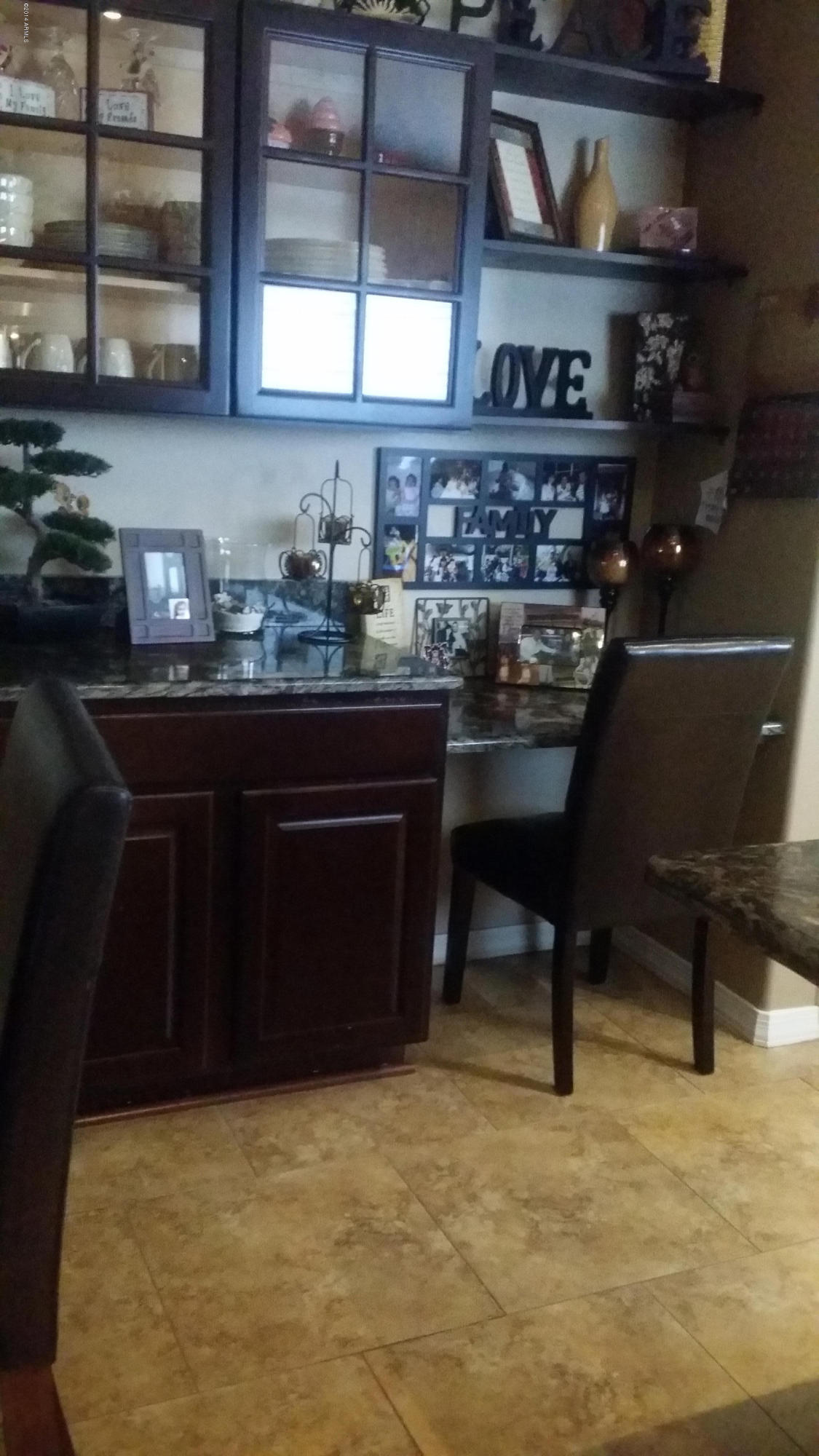 906 East Harwell Road Phoenix, AZ 85042 - Photo 21 of 33 20140623_160241