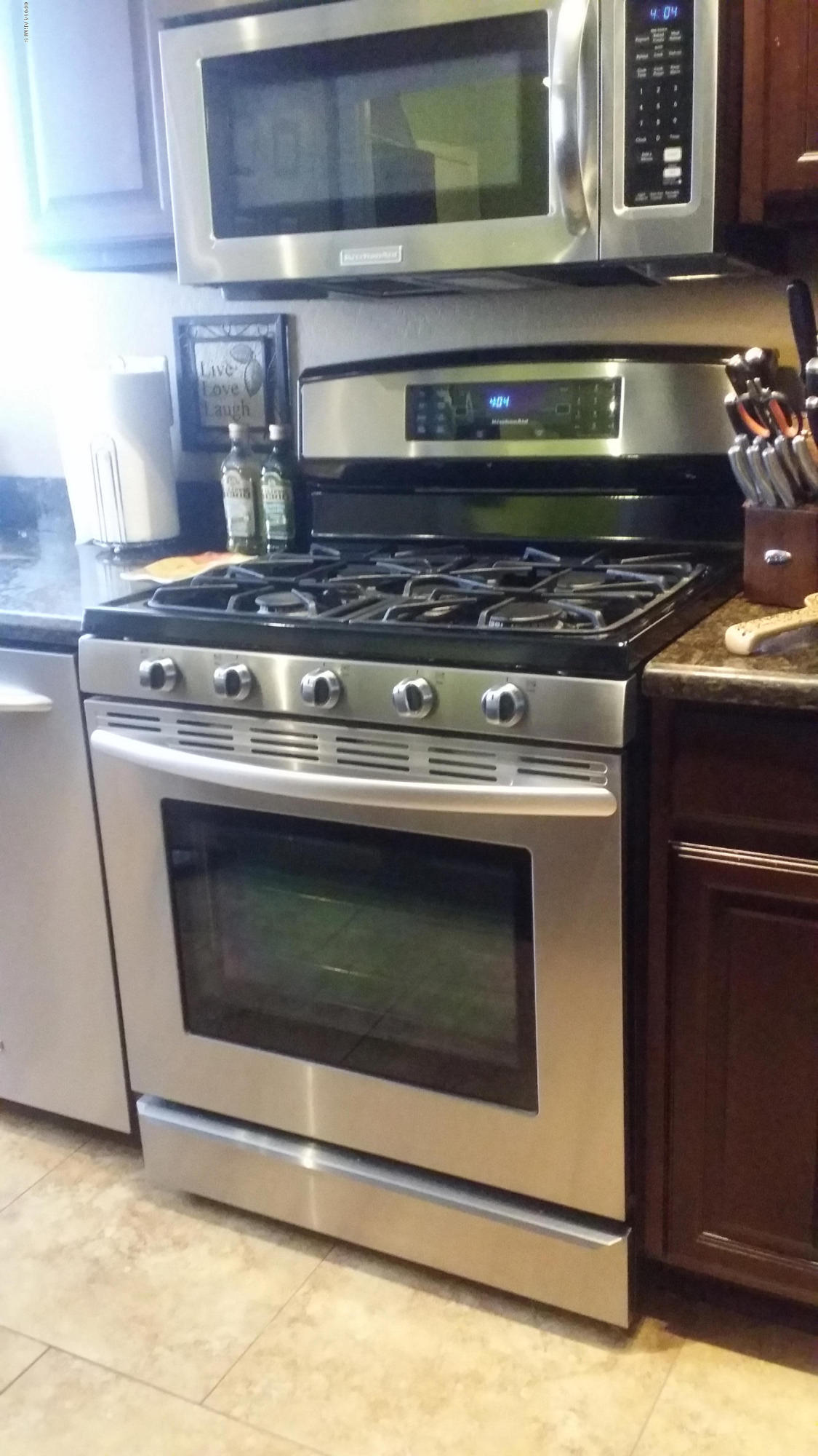906 East Harwell Road Phoenix, AZ 85042 - Photo 23 of 33 20140623_160406