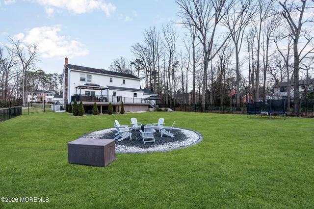 $939,000 | 7 Richard Court, Manalapan, NJ 07726