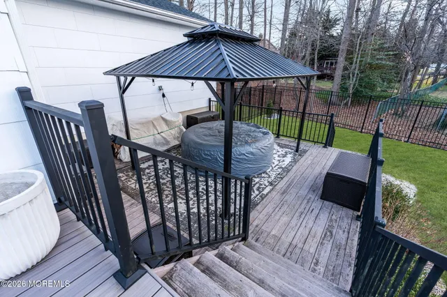 $939,000 | 7 Richard Court, Manalapan, NJ 07726