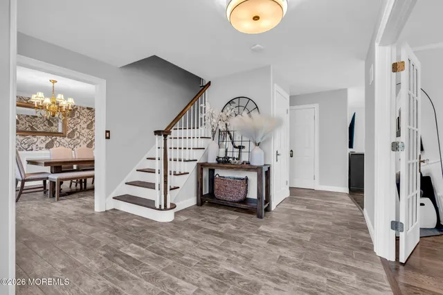 $939,000 | 7 Richard Court, Manalapan, NJ 07726