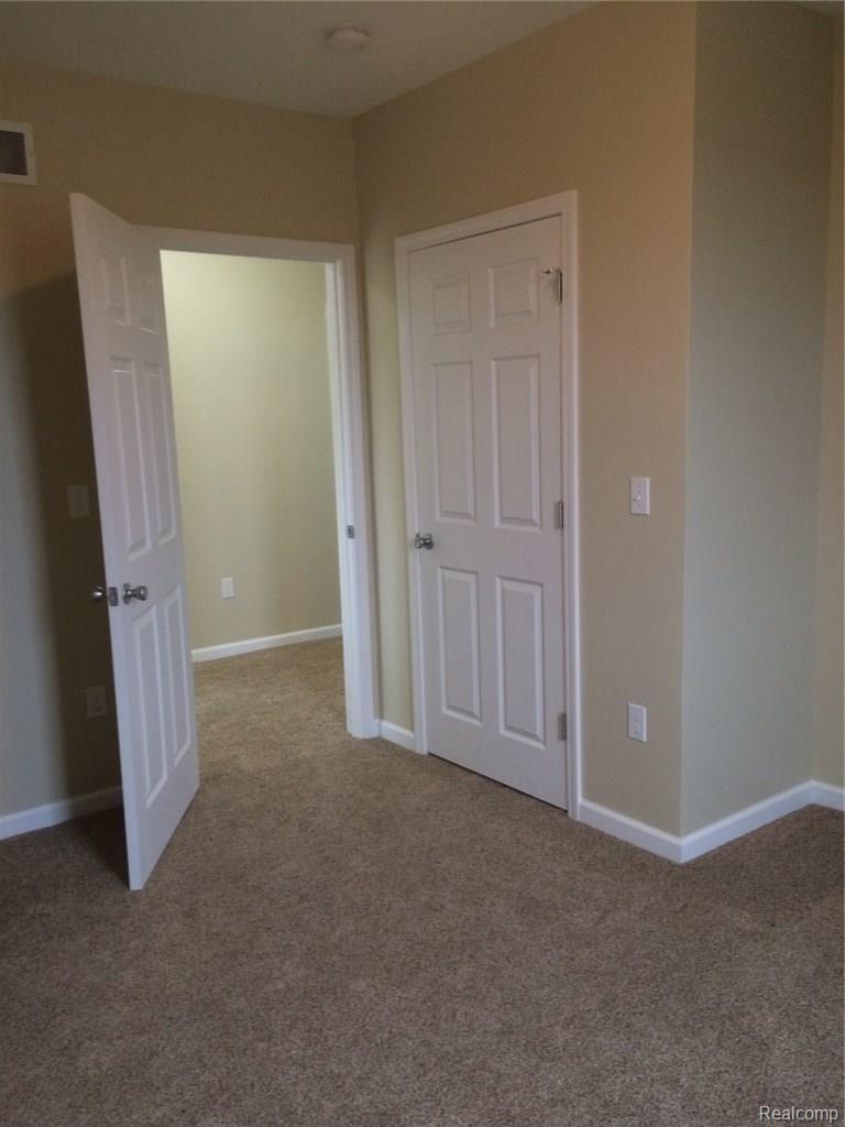 6437 Emmett Road Yale, MI 48097 - Photo 19 of 32 IMG_2092.JPG