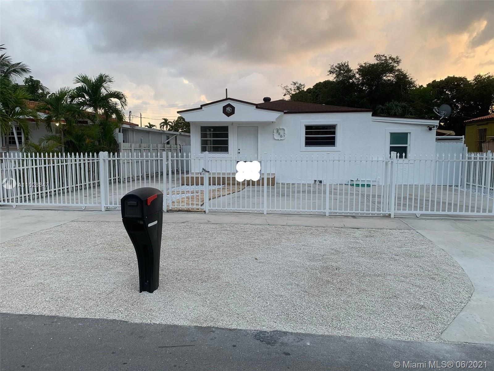 846 Codadad Street Opa-Locka, FL 33054 - Photo 3 of 21
