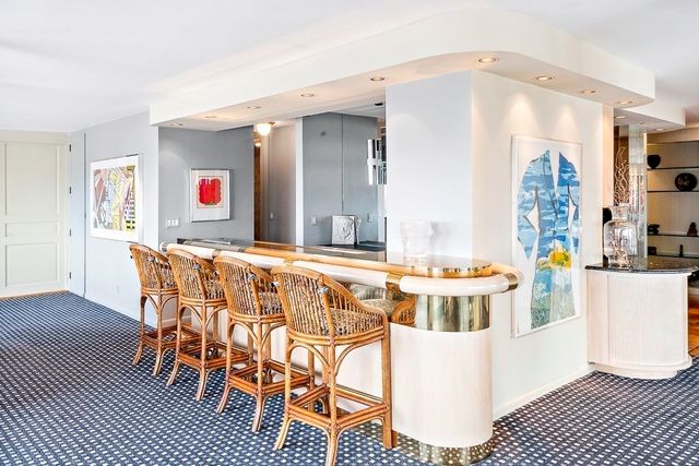 $2,450,000 | 65 East India Row, Unit 27ABC, Boston, MA 02110