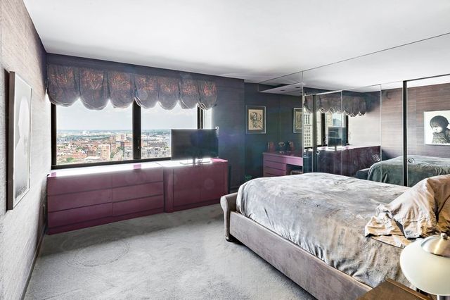 $2,450,000 | 65 East India Row, Unit 27ABC, Boston, MA 02110