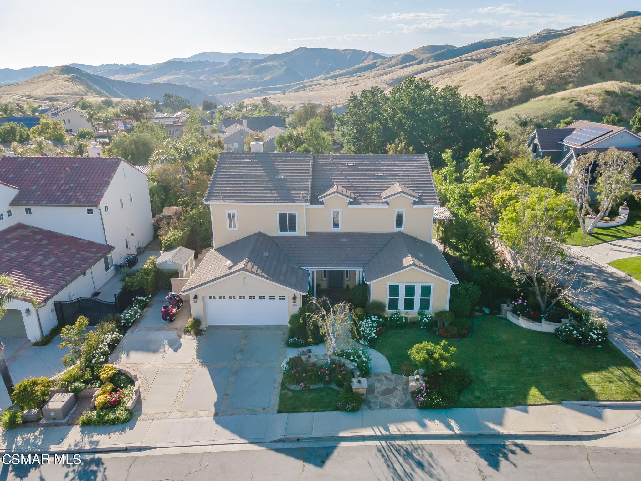 3435 Red Bluff Court Simi Valley, CA 93063 - Photo 3 of 98 3-web-or-mls-4-print-DJI_0305