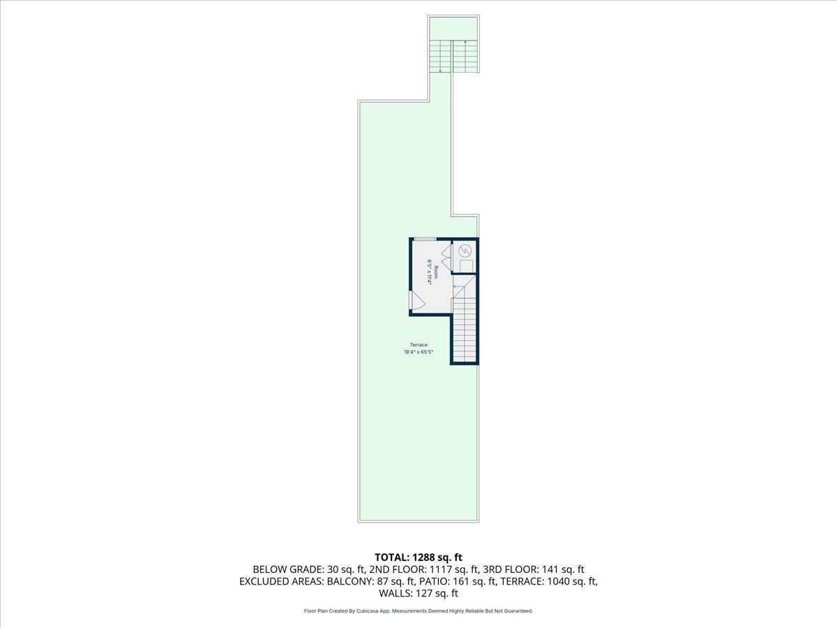 1922 West Belmont Avenue, Unit 3 Chicago, IL 60657 - Photo 27 of 29 a picture of a room with a bench