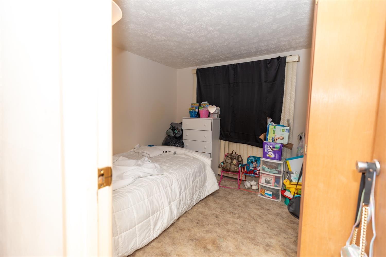 4117 North Bend Road, Unit 3 Cincinnati, OH 45211 - Photo 6 of 13