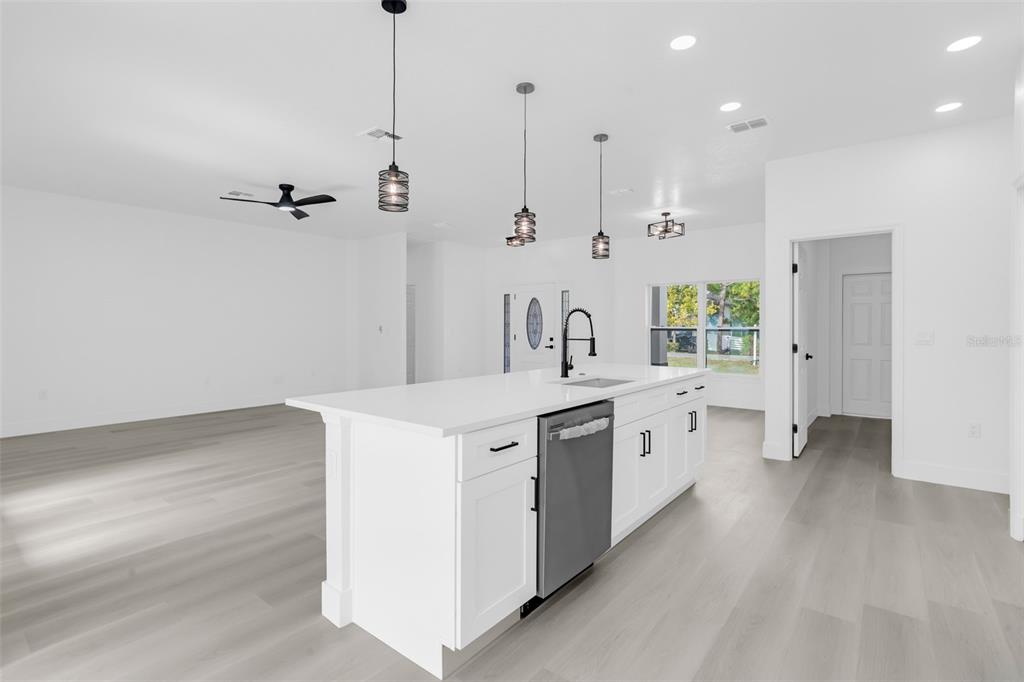 8181 Nittany Road Weeki Wachee, FL 34613 - Photo 17 of 53 Gallery Image 17