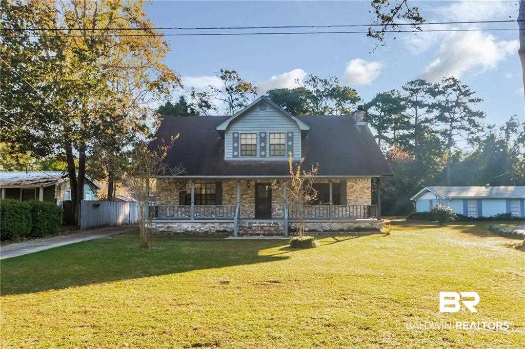 3359 Riverside Drive West Mobile, AL 36605 - Photo 1 of 15