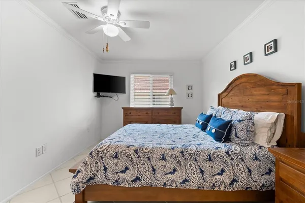 $3,200 | 6708 Sarasea Circle, Unit 202, Sarasota, FL 34242