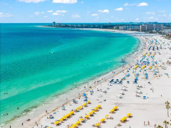 $3,200 | 6708 Sarasea Circle, Unit 202, Sarasota, FL 34242