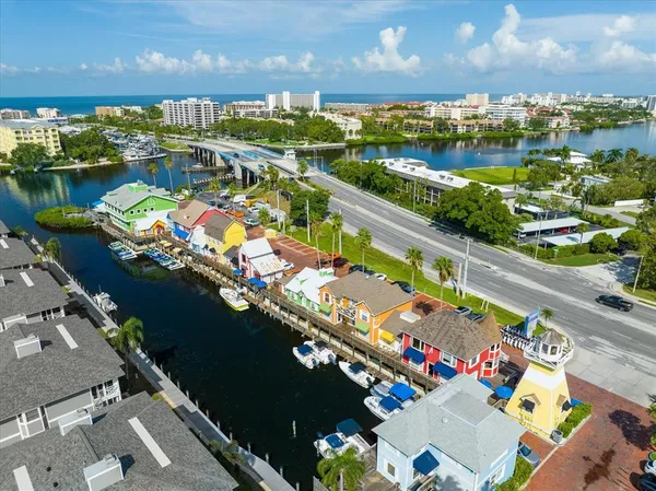 $3,200 | 6708 Sarasea Circle, Unit 202, Sarasota, FL 34242