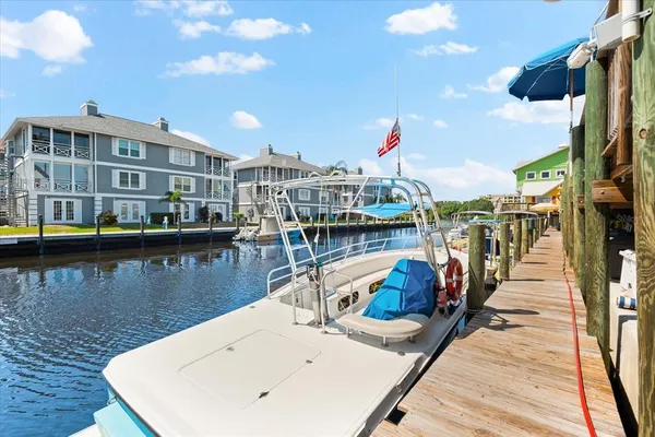 $3,200 | 6708 Sarasea Circle, Unit 202, Sarasota, FL 34242