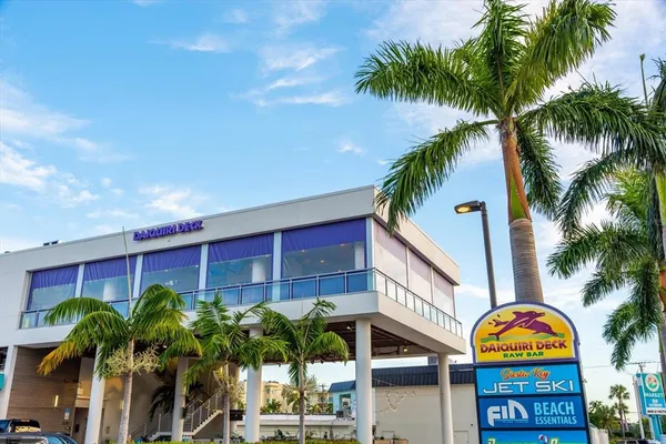 $3,200 | 6708 Sarasea Circle, Unit 202, Sarasota, FL 34242