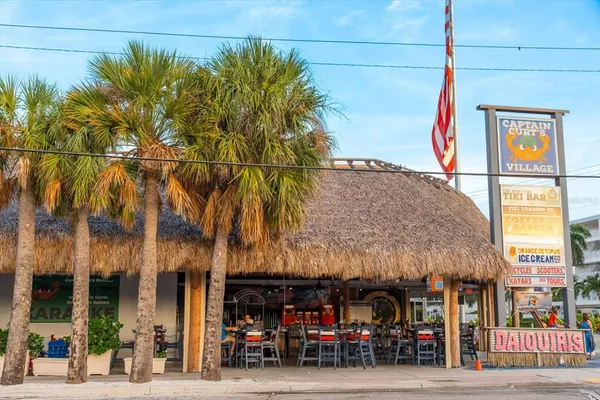 $3,200 | 6708 Sarasea Circle, Unit 202, Sarasota, FL 34242