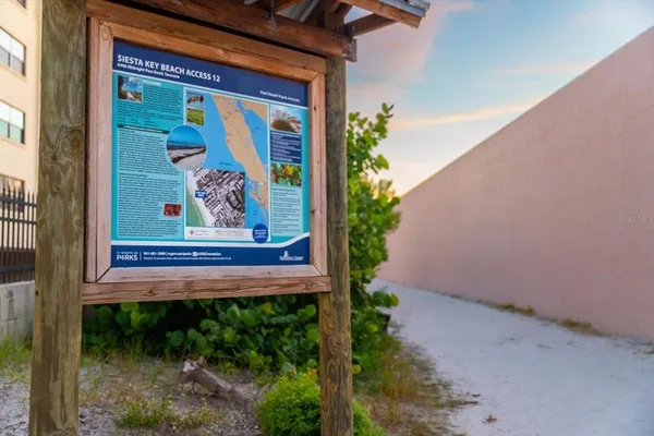 $3,200 | 6708 Sarasea Circle, Unit 202, Sarasota, FL 34242