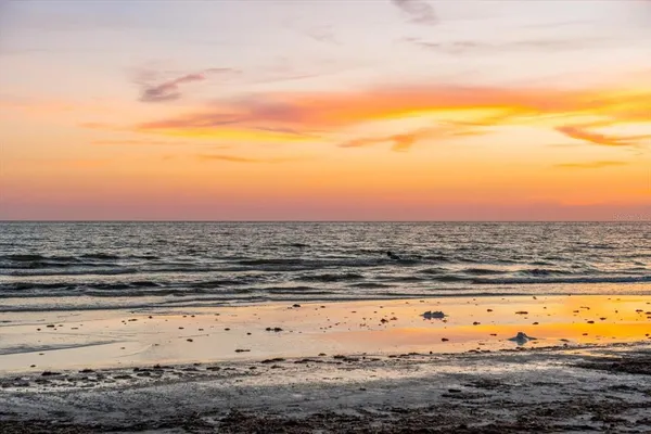 $3,200 | 6708 Sarasea Circle, Unit 202, Sarasota, FL 34242